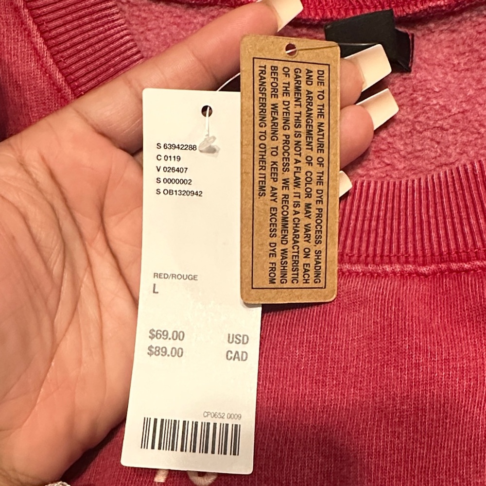 Urban Outfitters Red Graphic Crewneck Sweater - Picture 2 of 6